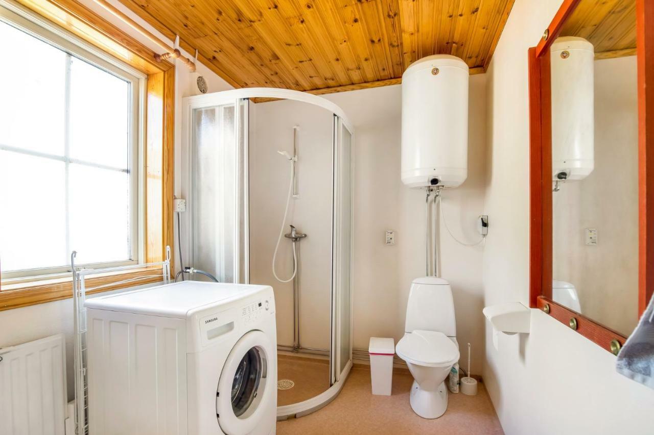 Вилла Holiday Lakefront House Bjorkoby Экстерьер фото